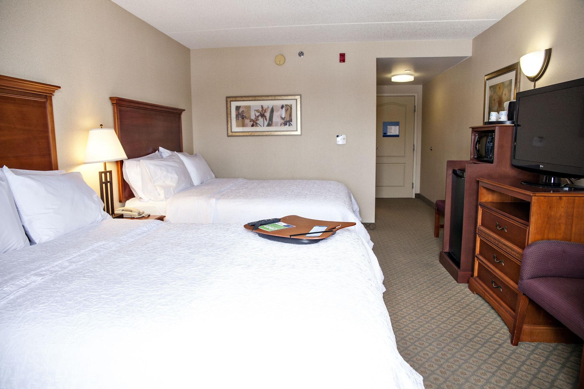Holiday Inn Express & Suites Kitchener Southeast By Ihg Dış mekan fotoğraf