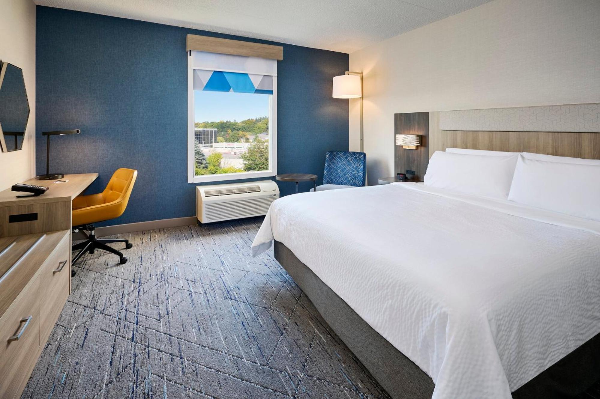 Holiday Inn Express & Suites Kitchener Southeast By Ihg Dış mekan fotoğraf